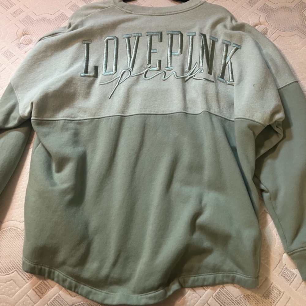 ISO: LOOKING for this Victoria's Secret PINK Green Sweatshirt